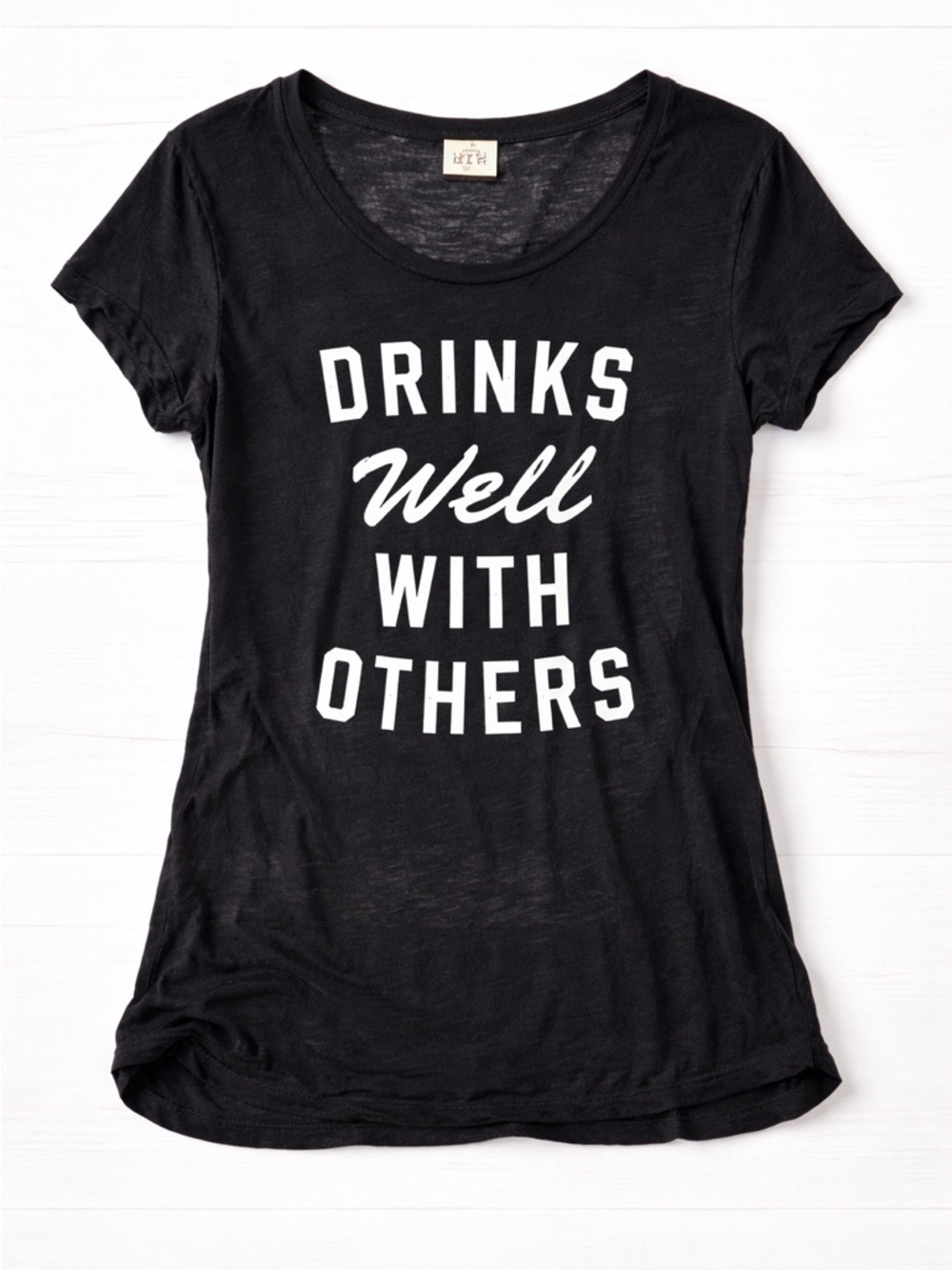 H.I.P Black Graphic Tee “Drinks Well With Others” Sheer Sz M